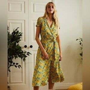Urban Outfitters Spring day midi ditsy floral wrap midi dress boho yellow M